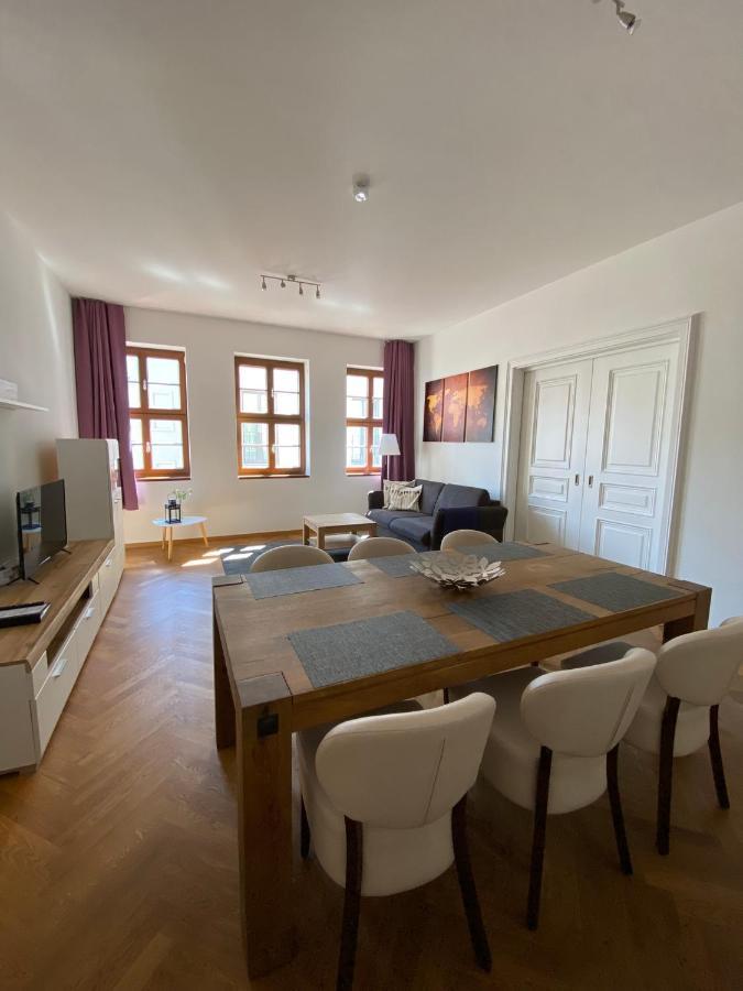 Grosszuegiges Apartment Mit Blick Zur Frauenkirche Dresden Bagian luar foto