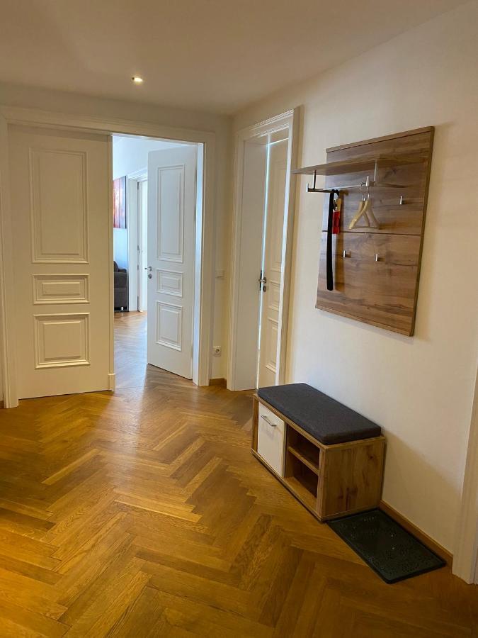 Grosszuegiges Apartment Mit Blick Zur Frauenkirche Dresden Bagian luar foto